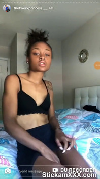 Chilling with my roomie tight pussy - Tiktok Porn Videos