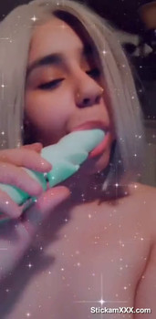 Chubby girl with WAP bounces on Dildo - nsfw Videos