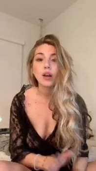 Massaging my wet Tiktok pussy with coconut oil till I cum