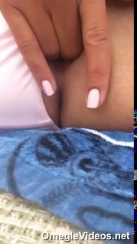 Young black teen fucks mature white girl on phone - Periscope Girls