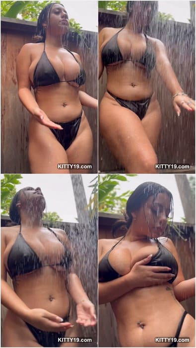 Melztube porn huge boobs model absolutly wet after shower and before sex with boyfriend. Download it leak absolutly free now.