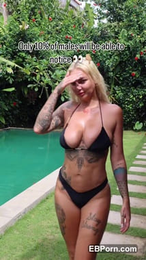 Beth Quinn naked