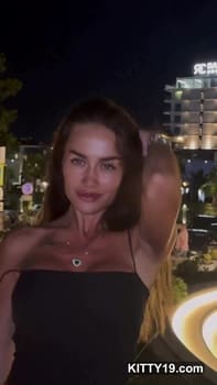 Anyuta Pujalina naked